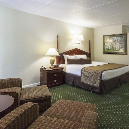 Four Seasons Motor Lodge Gatlinburg Room photo