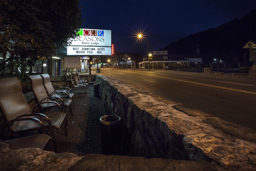 Four Seasons Motor Lodge Gatlinburg Exterior photo