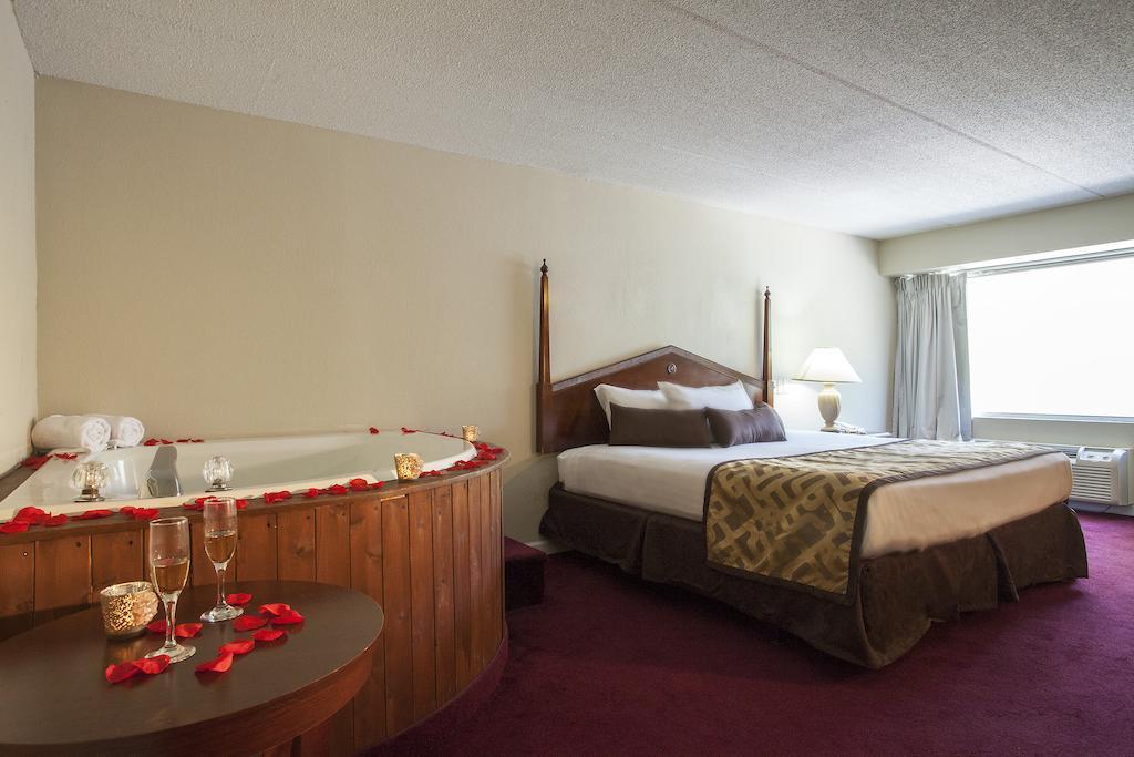 Four Seasons Motor Lodge Gatlinburg Room photo