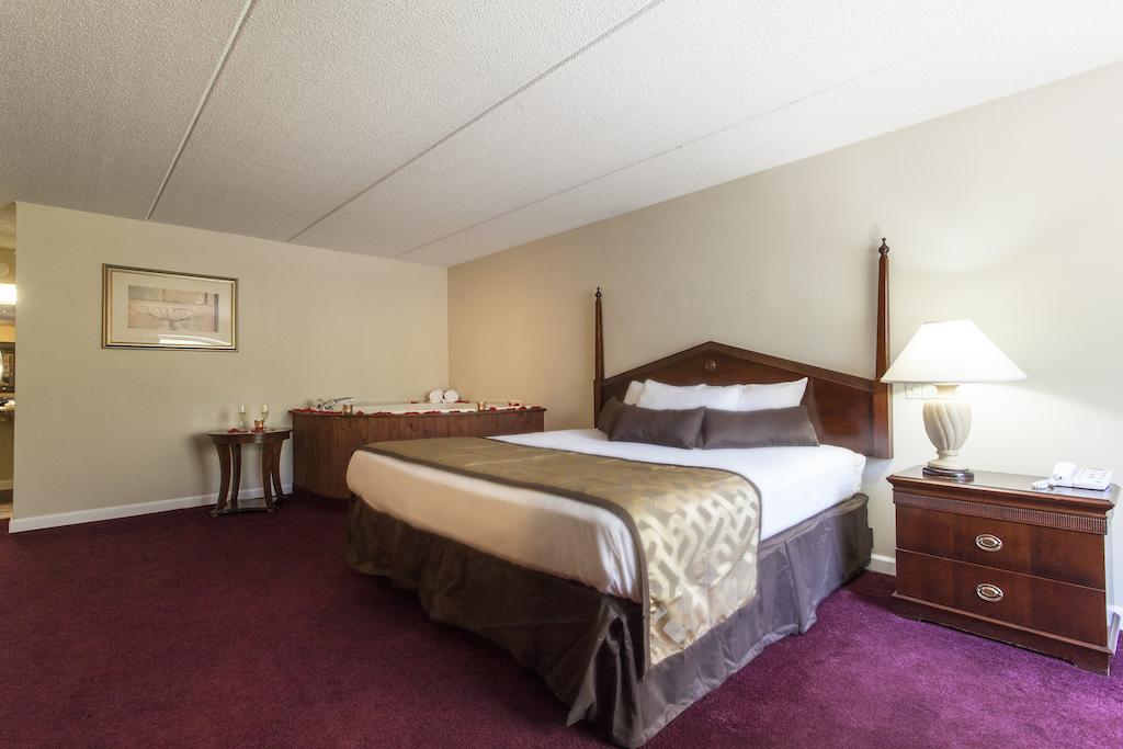 Four Seasons Motor Lodge Gatlinburg Room photo